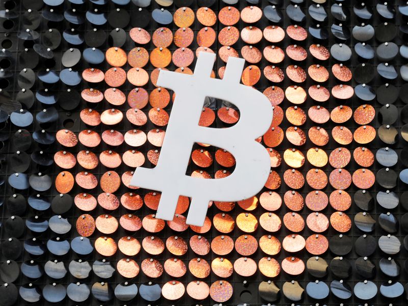 متى يحين موعد شراء عملة بيتكوين الرقمية؟