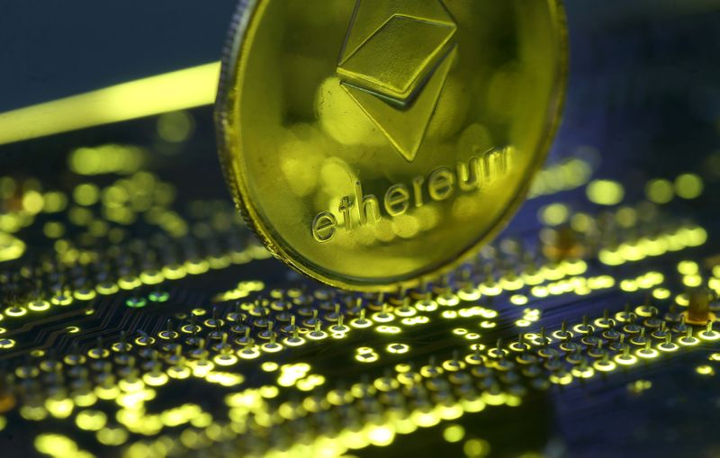 سعر إيثريوم لعام ٢٠١٨ يشير إلى القاع عند ٤٠٠ دولار، لكن المحللين يقولون إن ترقية ميرج هي "الورقة الرابحة"